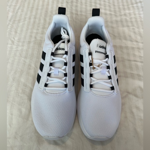 BRAND NEW Adidas Racer TR21 Course A Pied Mens Size 10 - GZ8182 - Picture 2 of 5